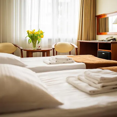 Hotel Zawisza-3