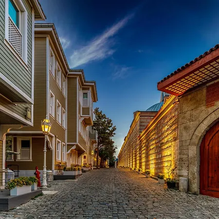 Hagia Sofia Mansions Istanbul, Curio Collection By Hilton-2