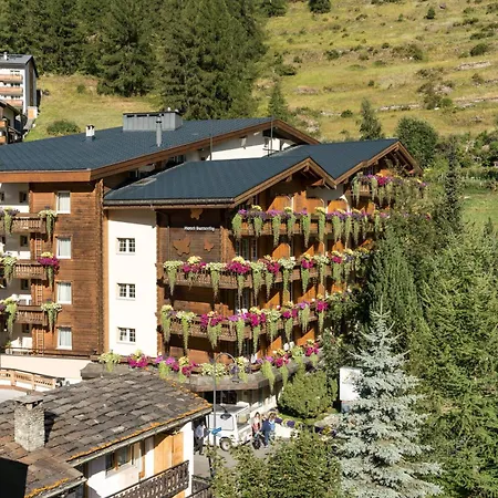 Hotel Butterfly-2