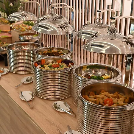 Green Park Hotel-2