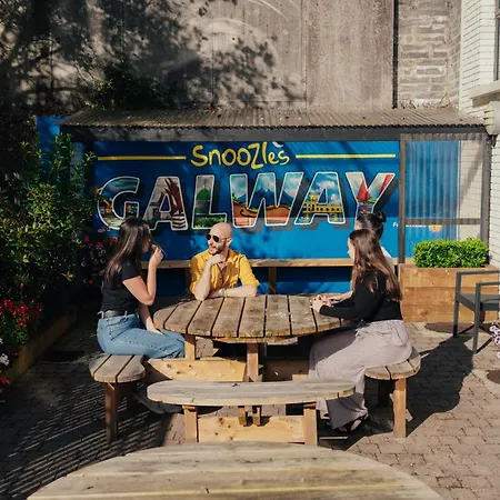 Snoozles Galway City Centre-3