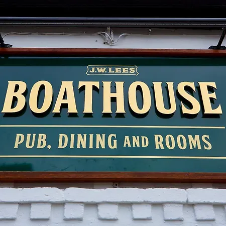 The Boathouse Inn & Riverside Rooms-3