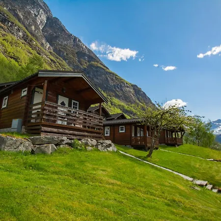 Grande Hytteutleige og Camping-2