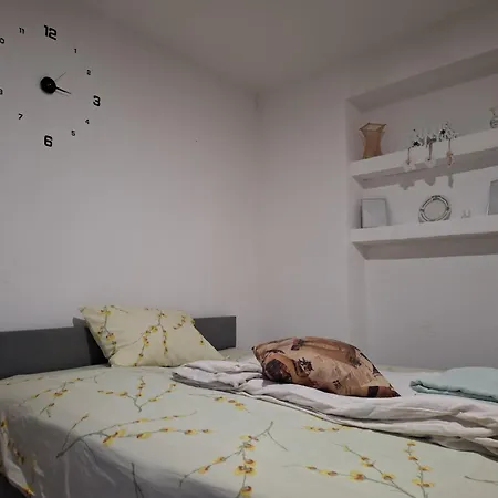 Pandora'S Place-3