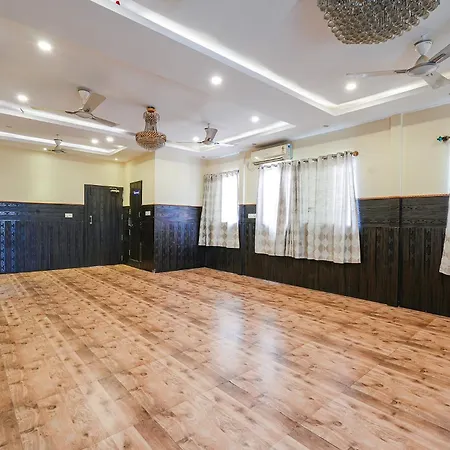 Fabhotel Sairam Residency-3