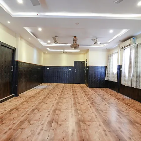 Fabhotel Sairam Residency-2