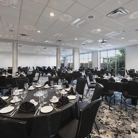 Fairfield Inn & Suites By Marriott Winnipeg-3