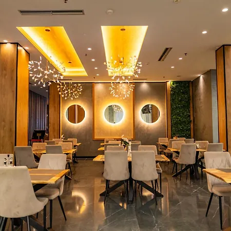 Henry Resort & Spa-2