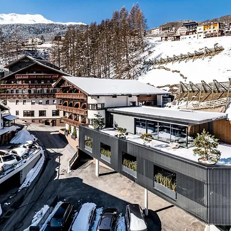 Hotel Alpina Soelden - Adults Only-2