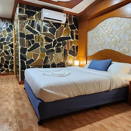 Arya Suites Patong Beach-3