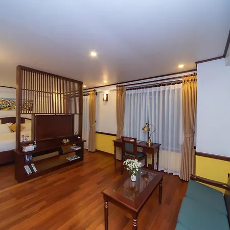 Flower Garden Hotel-2