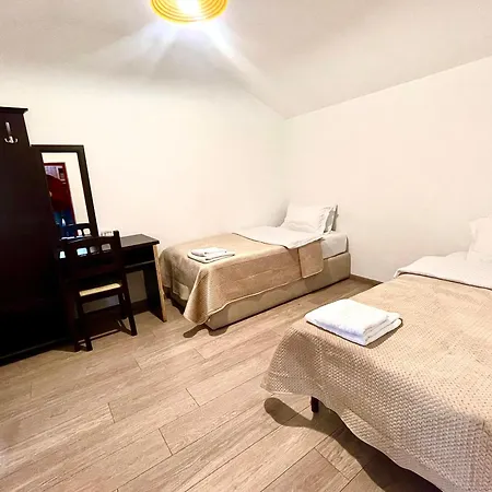 City 5 Hotel-2