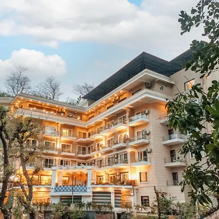Stone Wood Hotel, Rishikesh-3