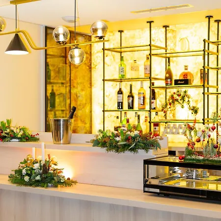 Green Park Hotel Paris-3