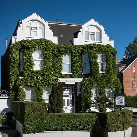 Marple Cottage Guest House-2