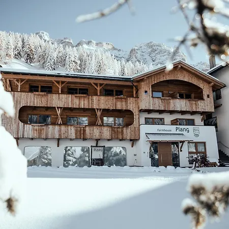 Plang Farmhouse-2