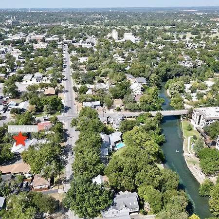 Comal Inn-2