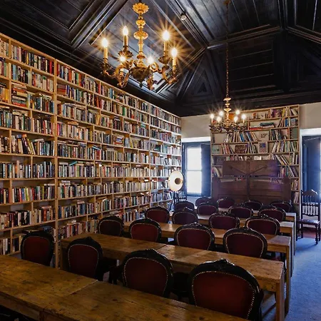 The Literary Man Obidos Hotel-3