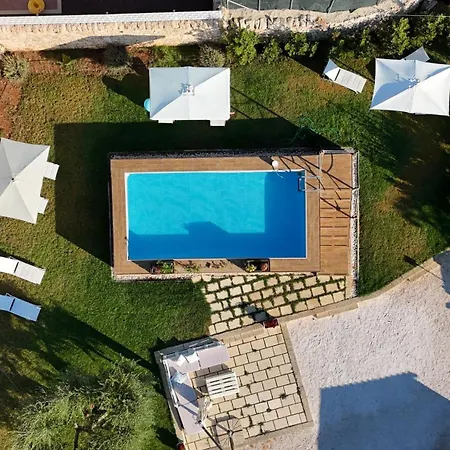 Trulli Donna Isabella-2