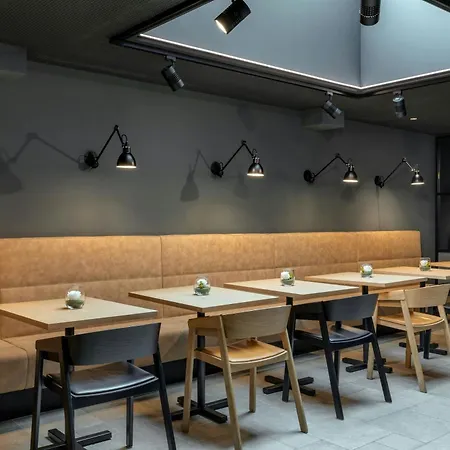 Courtyard By Marriott Brussels Eu-2
