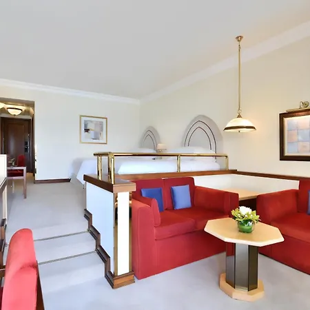 Sheraton Grand Doha Resort & Convention Hotel-2