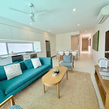 Pool Resort Port Douglas-2