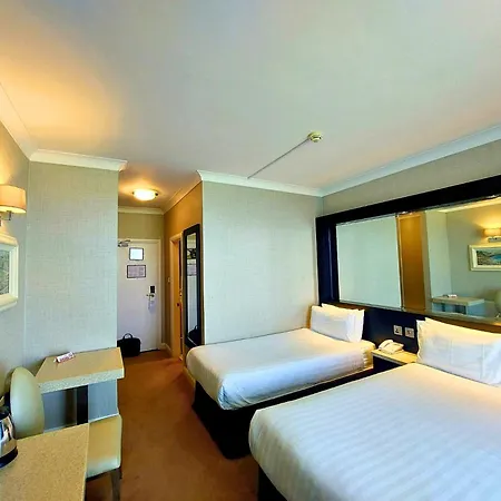Flannery'S Hotel-2