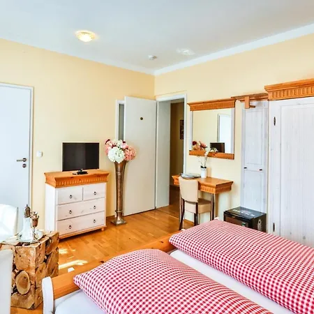 Hotel Zum Goldenen Loewen-3