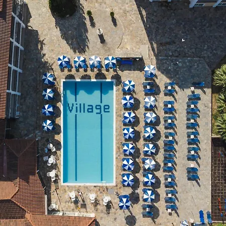 Village Inn Studios & Family Apartments-2