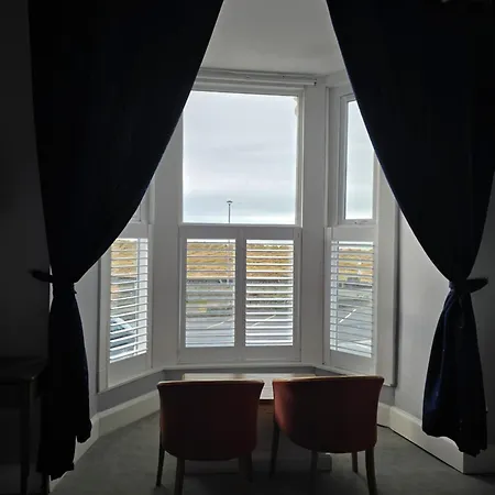 Bluebells Guest House-2
