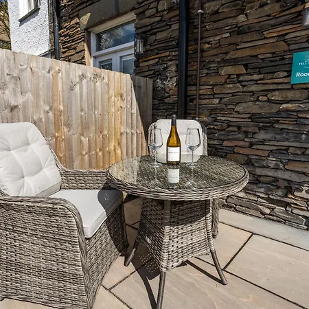 Ambleside Townhouse-2