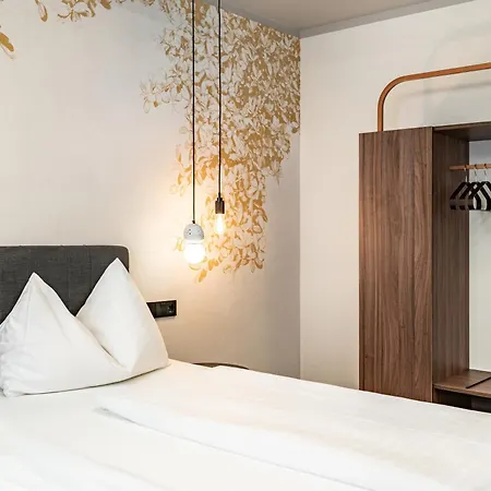 Hotel Lokomotive-3