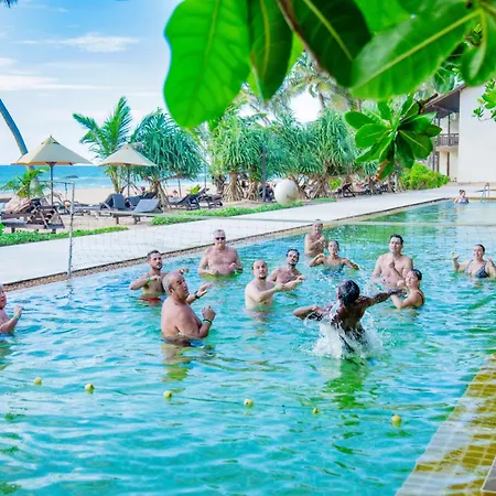 Pandanus Beach Resort & Spa-3
