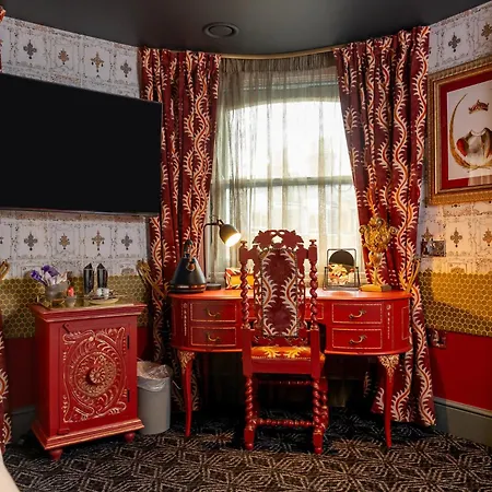 The Kings Arms Pub & Boutique Rooms-3