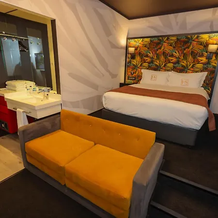 Hotel Sky-3