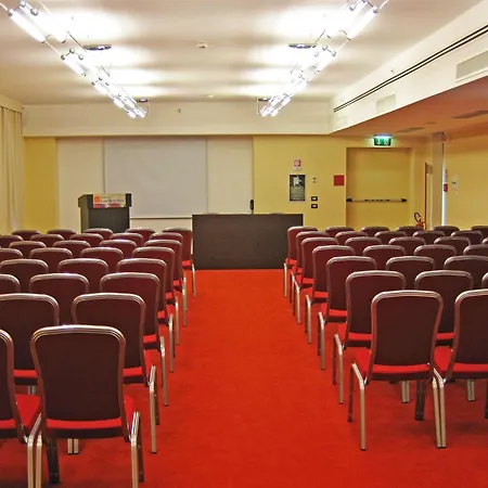 Hilton Garden Inn Lecce-3