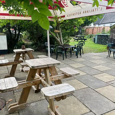 Thorverton Arms-3