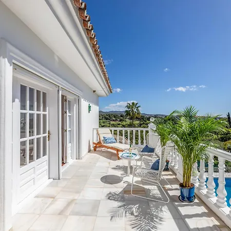 Aurora Boutique Marbella - Only Adults-2