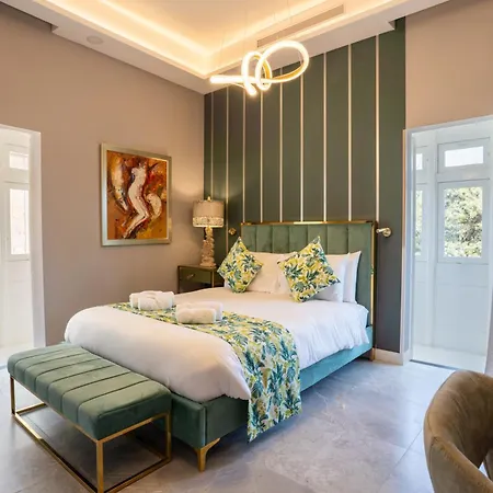 Howard House Hotel-3