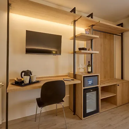 Relais Tiburtina-2