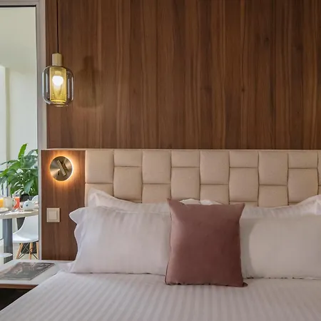 Le Cetai Cannes Beach Hotel-2