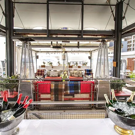 Grand Daddy Boutique Hotel-3