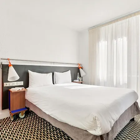 ibis Styles Paris République Le Marais-3