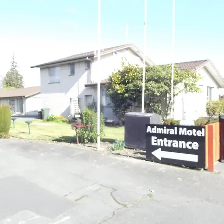 Admiral Motel-2