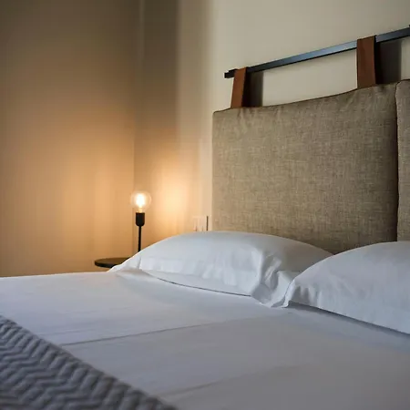Hotel Carillon-2