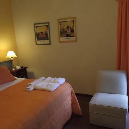 Hotel Plaza Roma-3