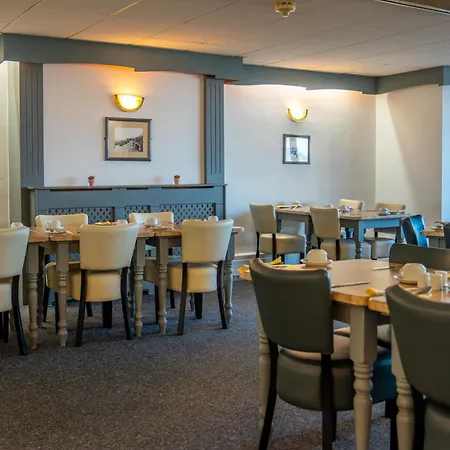 The Strathmore Hotel-3