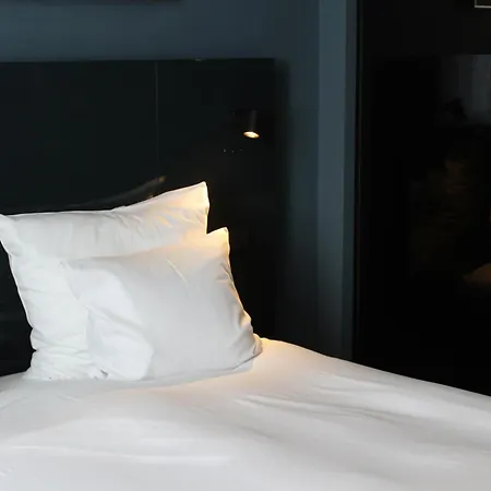 Les Nuits-3