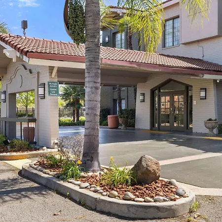 La Quinta Inn By Wyndham Stockton-2
