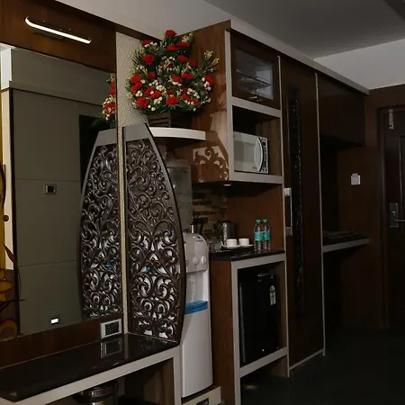 Beverly Villa-2